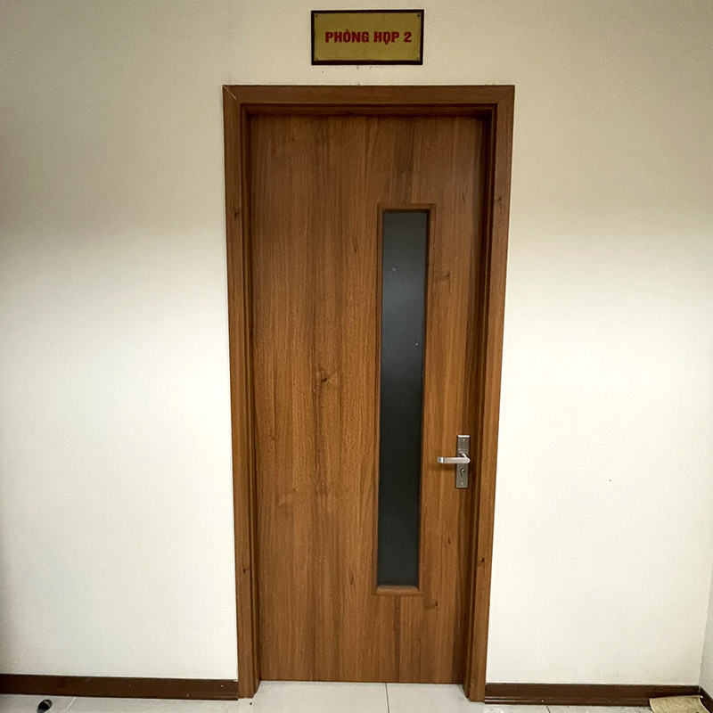 Cửa nhựa lõi thép - nhựa Composite cũ